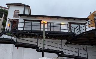 Linda casa con terraza y vista al mar - 5