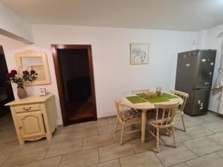Clasic Apartment Nufarul - Oradea - 2