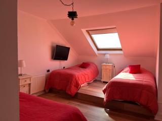 Linda casa con terraza y vista al mar - 1