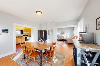 The Hebron House - Monson - 6