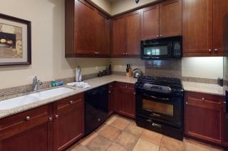 LV102 Upstairs 1 Bedroom Legacy Villas Delight - 6