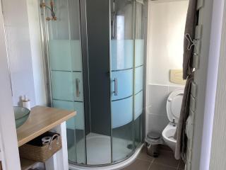 Chaleureux T2 30 m2 et sa terrasse bois 18 m2 - La Rochelle - 3