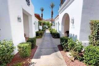 SV006 Secluded Spa Villa Studio at LQ Resort - La Quinta - 1