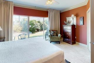 Beach Pointe 301 - 2