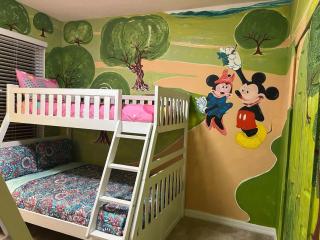 Luxury 13 Bedroom Disney Villa Pool SPA Game Room WI-FI villa - Davenport - 7