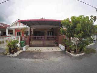 D HOMESTAY SERI ISKANDAR - Seri Iskandar - 9
