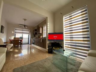 May Flower: Modern Flat close to Airport/Bus Stops - Tarxien - 0