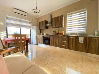 May Flower: Modern Flat close to Airport/Bus Stops - Tarxien - 6
