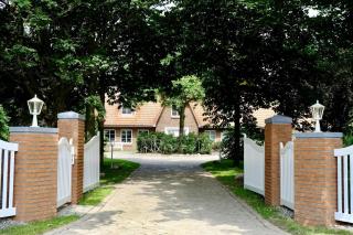 Frau Engels - Garding - 0