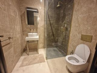 Spacious 2 BR with Balcony in Hendon - Colindale - 3