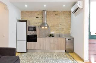 Bright Apt with Private Terrace in Sant Antoni - 4