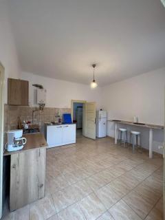 J & J RESIDENCE LIKE HOME - Ocna Mureş - 2