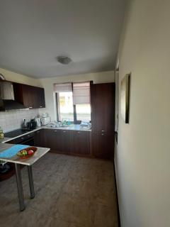 Велика Гардън - Акация 6 - 8