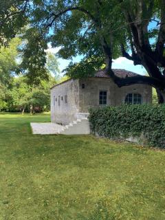 Beautiful riverside boathouse - 1