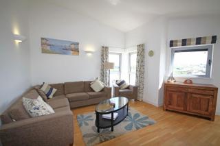 16 Zenith Apartment - 6