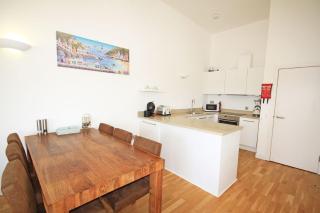 16 Zenith Apartment - 7