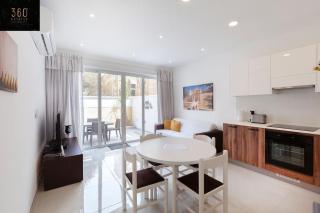 Comfy APT with Terrace, 5 mins to Sliema Ferries by 360 Estates - Il-Gżira - 0