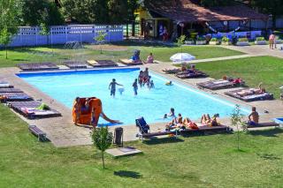 Chatova osada Family Resort Thermalpark inclusiv - Patince - 2