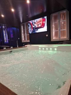 Suite Coquine avec jacuzzi YaoSpa60 - 5
