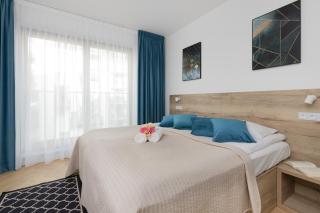 Warsaw Praga Okrzei Apartment by the River by Noclegi Renters - Warsaw - 8