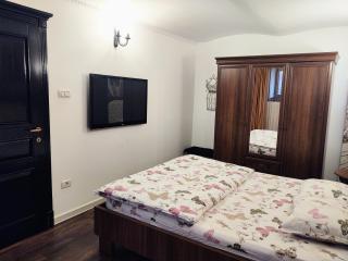 CezAri ApartHotel - Braşov - 1