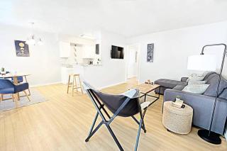 Global Cup The City Escape & Arboretum Tickets Included - Dallas - 1