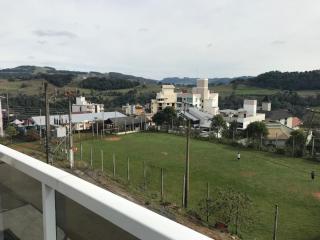 Apartamento amplo completo e climatizado - Piratuba - 8