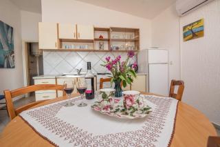 Apartments by the sea Vir - 20203 - 3