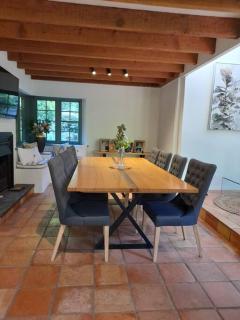 Two-Acres Italian villa creek setting - 3 bedroom - Bridgewater - 6