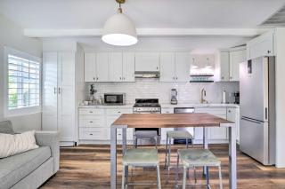 Less Than 1 Mi to El Paseo Cottage Oasis with Fire Pit - 5