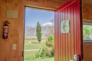 Mount Cook Station Huts - Lake Tekapo - 6