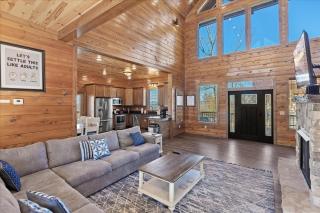 Smokey Treats cabin - 5