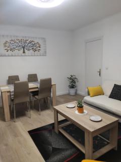 APARTAMENTO ESTEL - La Seu d'Urgell - 2