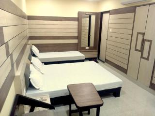 Hotel Shri Gourav - Bikaner - 1