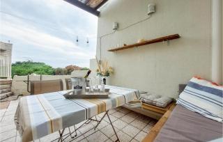 Awesome Apartment In Sete With Wifi - Sète - 8