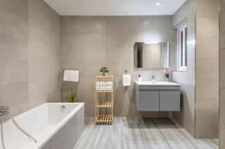 Luxury Apartment - Highly Rated By SF Homes - 2