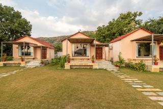 1br Cottage with Pool - Lakeside Haven by Roamhome - Udaipur - 8
