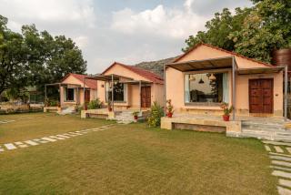 1br Cottage with Pool - Lakeside Haven by Roamhome - Udaipur - 5