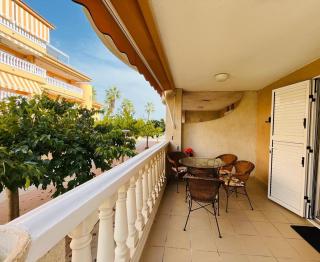 Beachfront apartment with a private garden on the ground floor - 1