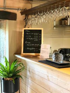 LES DIVINES BOURGOGNE - La Rochepot - 1