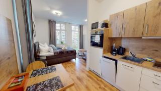 SweetHome - Business-Apartment mit Küche, Terrasse, Stellplatz - Magdeburgo - 2