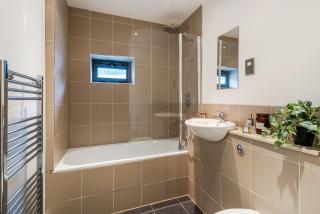 Farringdon Apartments - London - 2