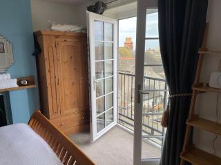 Seaview cottage with oodles of charm sleeps 4 - Portland - 2