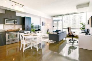 Stylish 1BR, Stampede & Free Parking by Doorbed - Calgary - 3