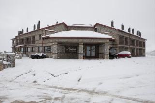 Miramonte Chalet Hotel Spa - Palaios Agios Athanasios - 0
