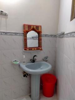 Five Giants Lahore Homestay - Lahore - 1