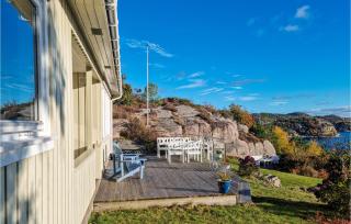 3 Bedroom Nice Home In Spangereid - 8