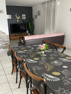 Maison entière 4 lits 8 pl avec jacuzzi proche du safari de Peaugres - 4