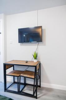 FLASH SALE Brighton City Centre Seafront Studio BN164MID08 - Brighton & Hove - 8