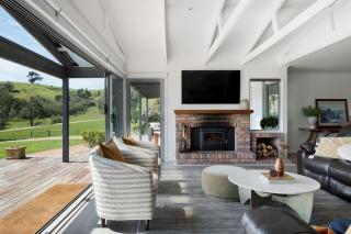 Headley Homestead - The Village Green - 6